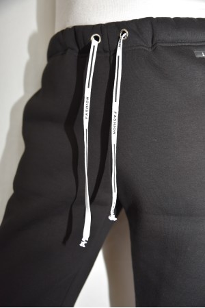 TEPLÁKY LONGER YOUNG čierne biela šnúrka FASHION