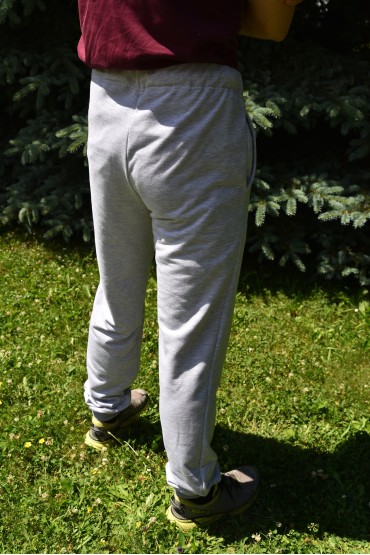 SKLADOM!!! TEPLÁKY LONGER YOUNG SŠM šedá šnúrka